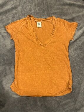 We The Free Women's Slub V-Neck Tee